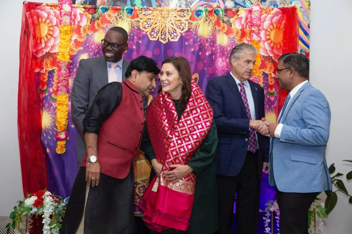 Diwali 2023 @ Governor Gretchen Whitmer's Residence photo 3