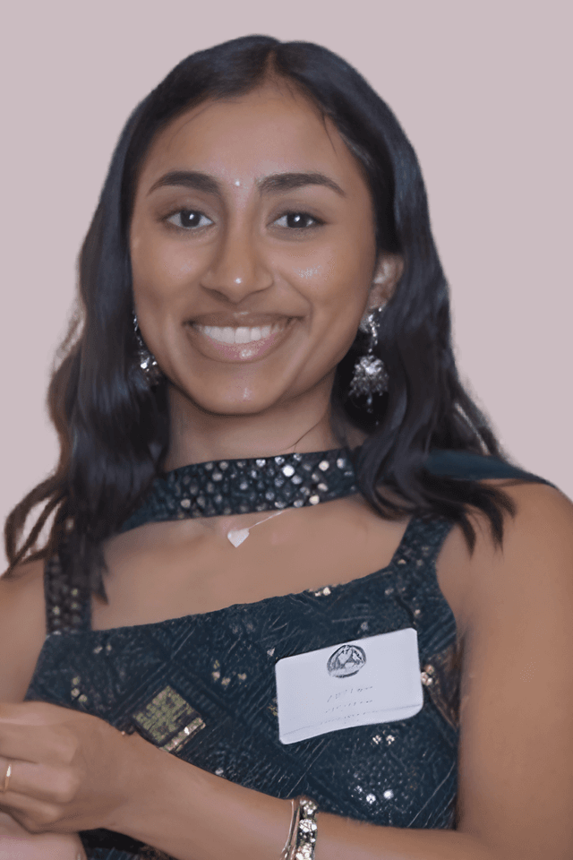 Aarya Raj, Communication